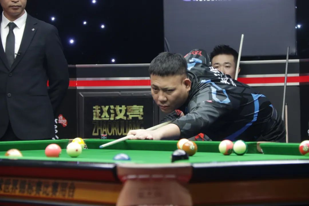 具备更大的 具备更大的